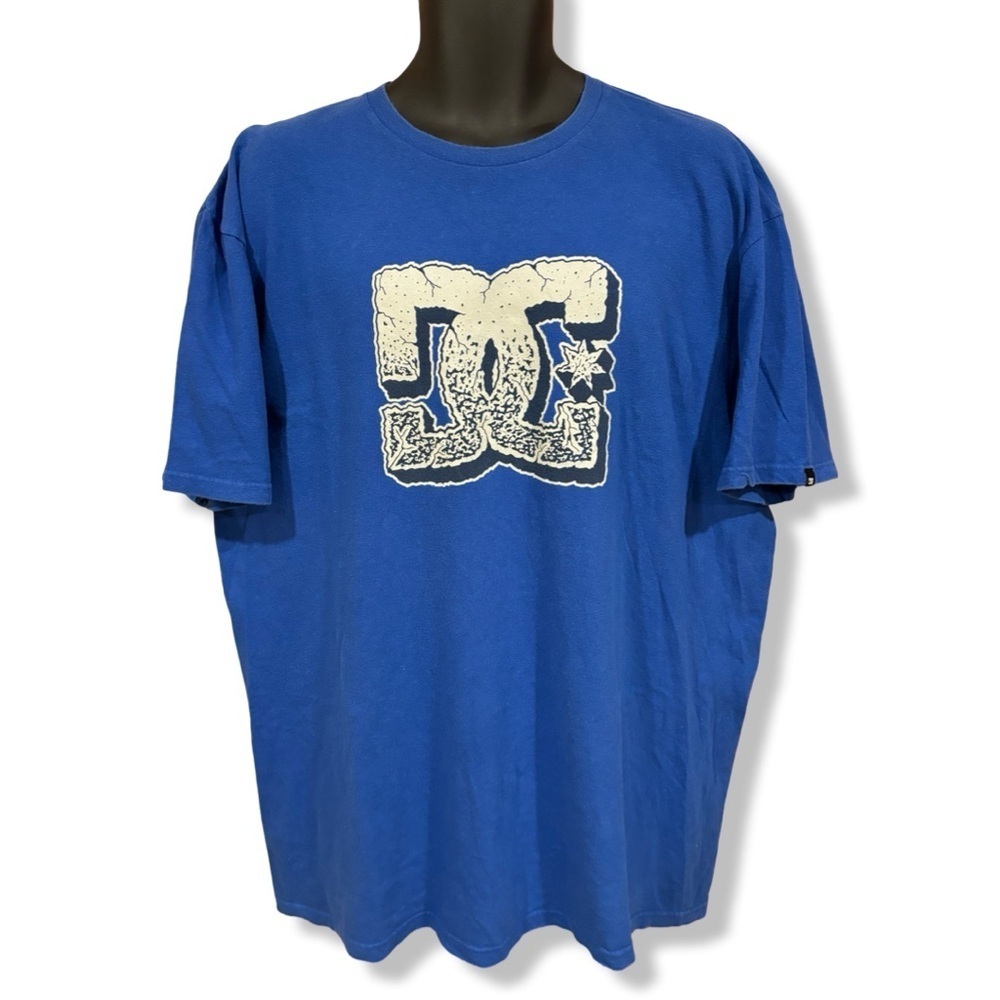 Y2K DC Men's Blue Graphic T-Shirt